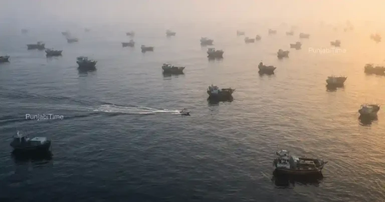 Strait of Hormuz ਜਲ-ਮਾਰਗ ਵਿੱਚੋਂ ਲੰਘਦੇ ਤੇਲ ਟੈਂਕਰ ਅਤੇ ਖਾੜੀ ਖੇਤਰ ਦਾ ਨਕਸ਼ਾ।