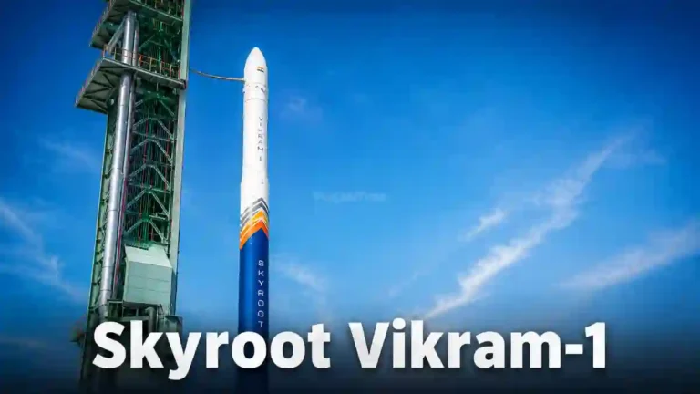 Skyroot Vikram-1 ਰਾਕੇਟ ਸ੍ਰੀਹਰੀਕੋਟਾ ਦੇ ਲਾਂਚ ਪੈਡ ਉੱਤੇ ਖੜ੍ਹਾ।