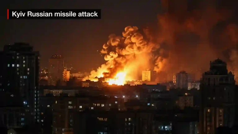 Kyiv Russian missile attack ਮਗਰੋਂ ਕੀਵ ਖੇਤਰ ਦੇ ਹਾਲਾਤ ਦਰਸਾਉਂਦੀ ਤਸਵੀਰ