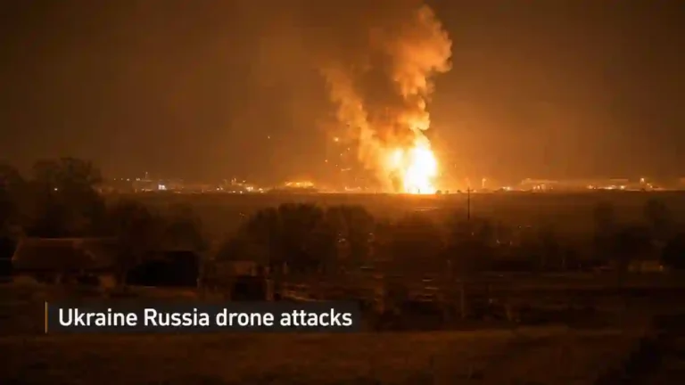 Ukraine Russia drone attacks ਦੌਰਾਨ ਰਿਫਾਇਨਰੀ ਨੇੜੇ ਅੱਗ ਅਤੇ ਧੂੰਆ